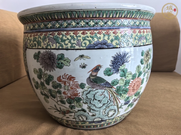 古玩陶瓷五彩卷缸真品鑒賞圖
