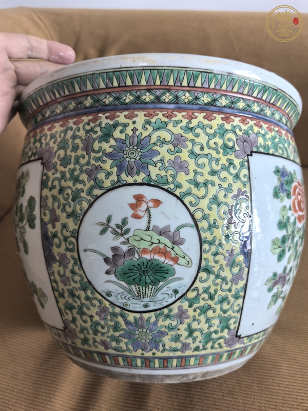 古玩陶瓷五彩卷缸真品鑒賞圖