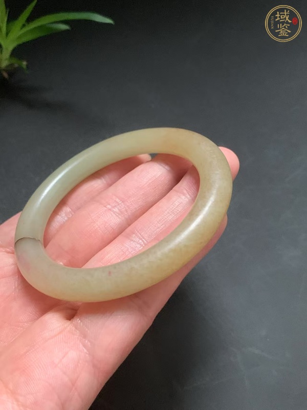 古玩玉器和田玉雕“素紋手鐲”真品鑒賞圖