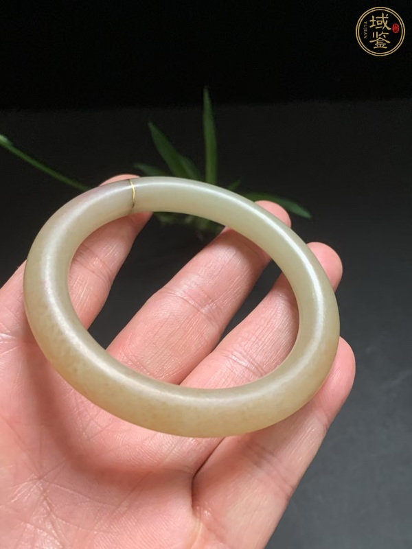 古玩玉器和田玉雕“素紋手鐲”真品鑒賞圖