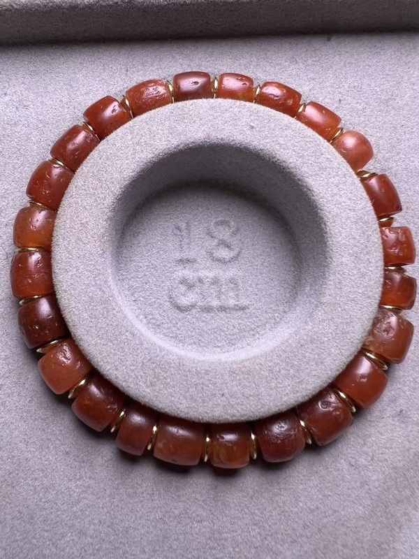 古玩轉(zhuǎn)賣高古瑪瑙珠串拍賣，當(dāng)前價(jià)格680元