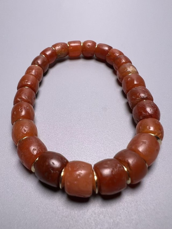 古玩玉器高古瑪瑙珠串拍賣，當前價格18888元