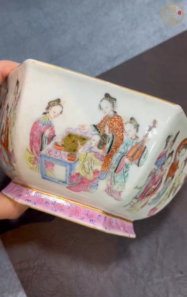 古玩陶瓷粉彩碗真品鑒賞圖