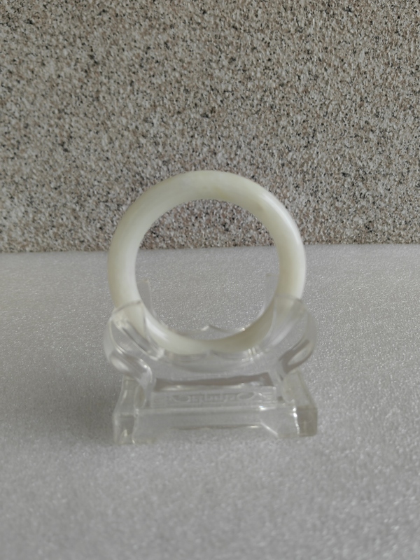 古玩玉器和田玉雕“素紋手鐲”拍賣，當(dāng)前價(jià)格1200元