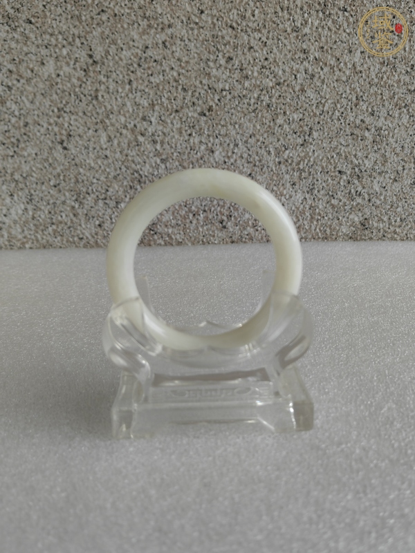 古玩玉器和田玉雕“素紋手鐲”真品鑒賞圖