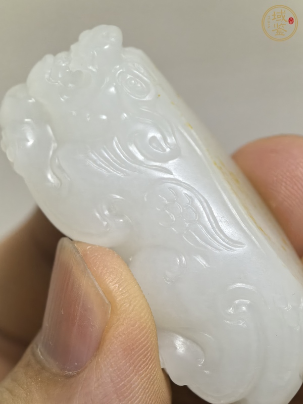 古玩玉器和田玉雕“貔貅”把件真品鑒賞圖
