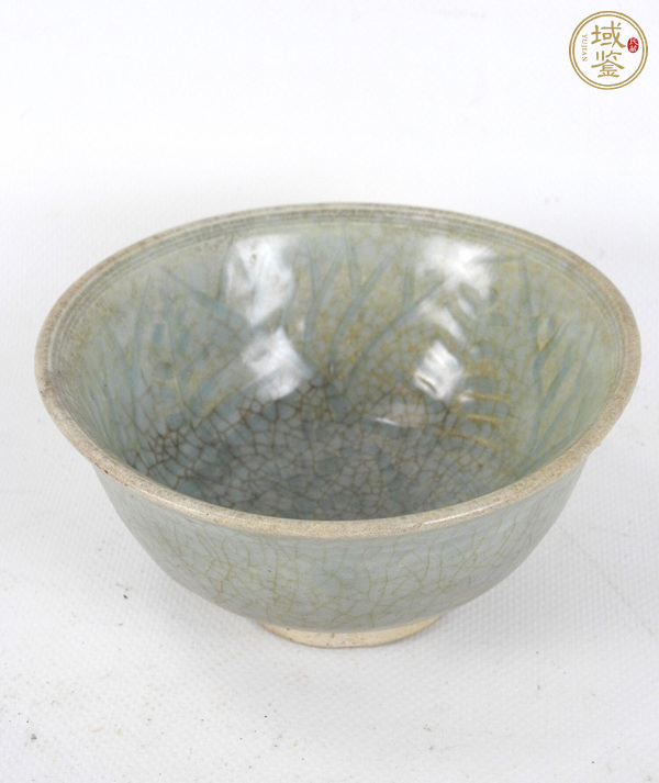 古玩陶瓷青白釉刻花碗真品鑒賞圖