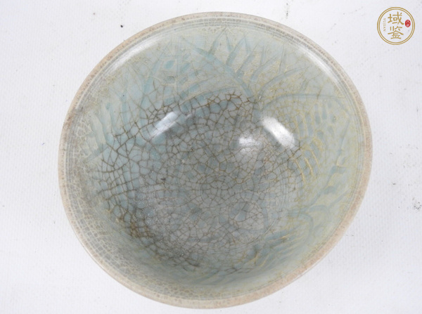 古玩陶瓷青白釉刻花碗真品鑒賞圖