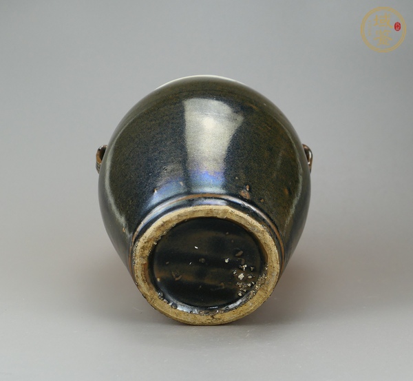 古玩陶瓷耀州窯白覆輪窯變釉雙系罐真品鑒賞圖