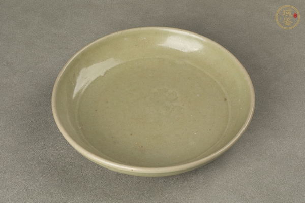 古玩陶瓷龍泉盤真品鑒賞圖