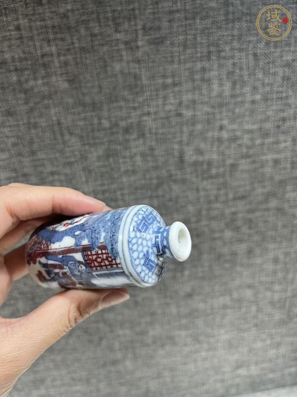 古玩陶瓷青花釉里紅鼻煙壺真品鑒賞圖