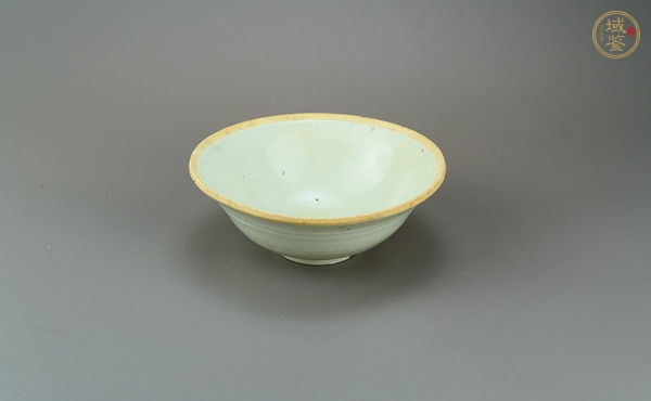 古玩陶瓷湖田窯青白釉斗笠碗真品鑒賞圖