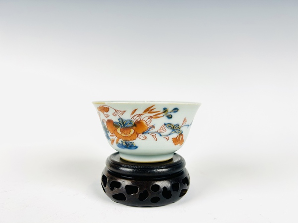 古玩陶瓷清早期·青花礬紅描金花鳥杯碟拍賣，當前價格198元