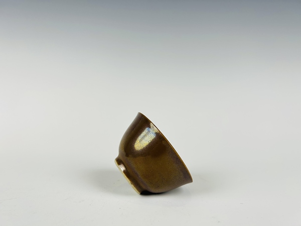 古玩陶瓷清早期·外紫金釉內(nèi)粉彩花卉杯碟拍賣，當前價格0元