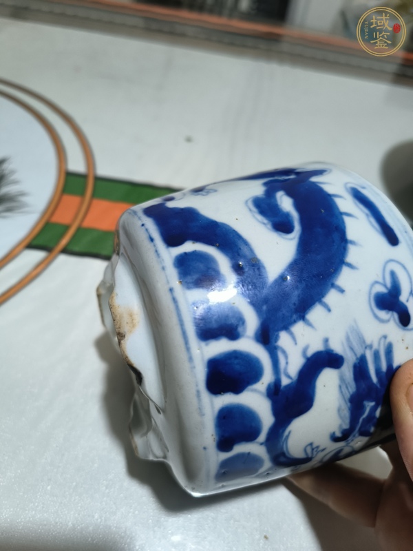 古玩晚清青花龍紋香爐真品鑒賞圖
