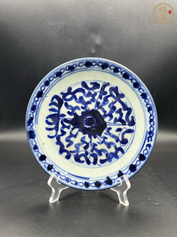 古玩陶瓷青花纏枝花卉紋盤真品鑒賞圖