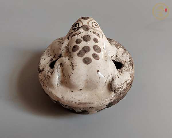古玩陶瓷蛙型水滴真品鑒賞圖