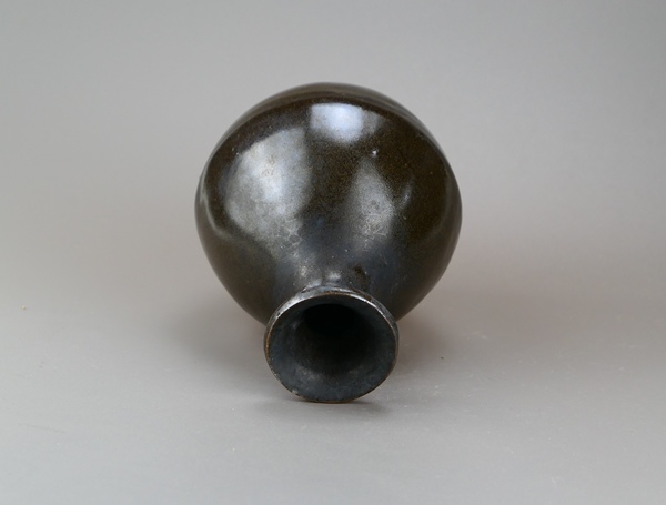 古玩陶瓷清代.茶葉末釉玉壺春瓶(瓶中皇后)拍賣,當(dāng)前價(jià)格66元