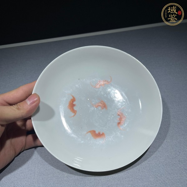 古玩陶瓷黃地粉彩花卉紋盤真品鑒賞圖