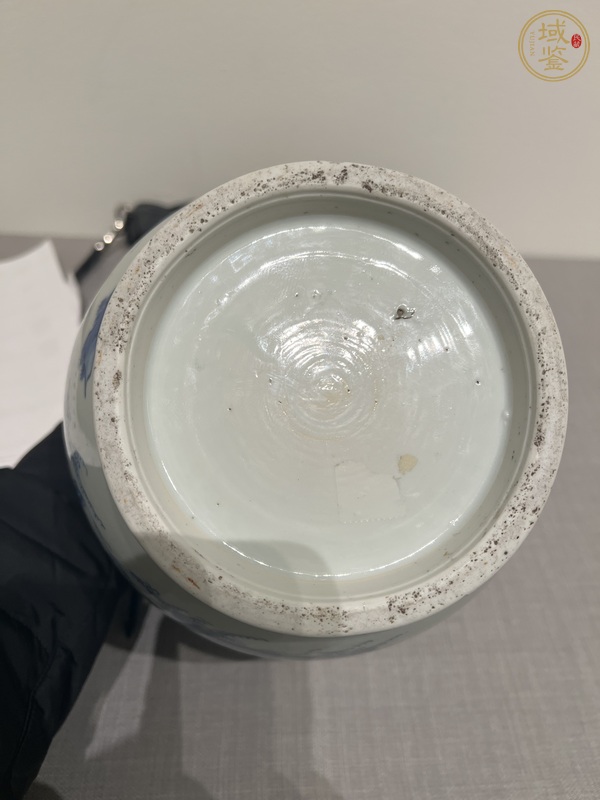 古玩陶瓷博古圖青花蓮子罐真品鑒賞圖