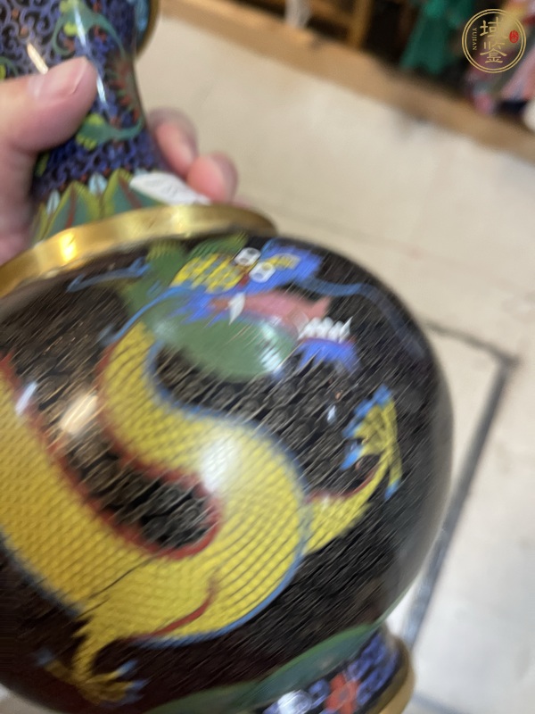 古玩銅器景泰藍花瓶真品鑒賞圖