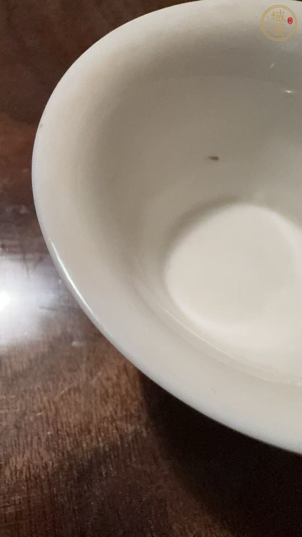 古玩陶瓷白釉杯真品鑒賞圖