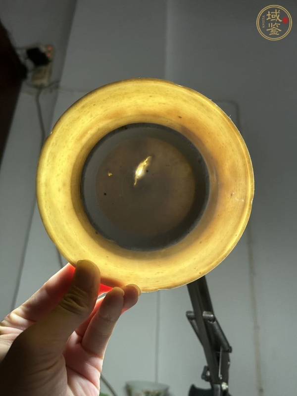 古玩陶瓷宣州白釉葵口盤真品鑒賞圖