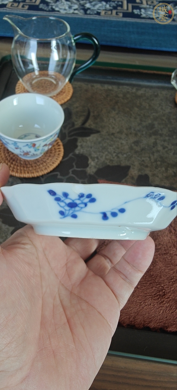 古玩陶瓷青花博古圖盤真品鑒賞圖