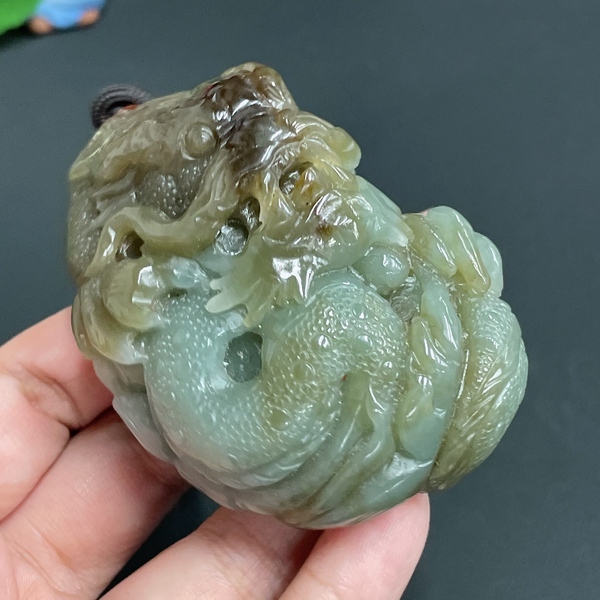 古玩玉器283天然和田把件龍行天下 配證書拍賣，當前價格1580元