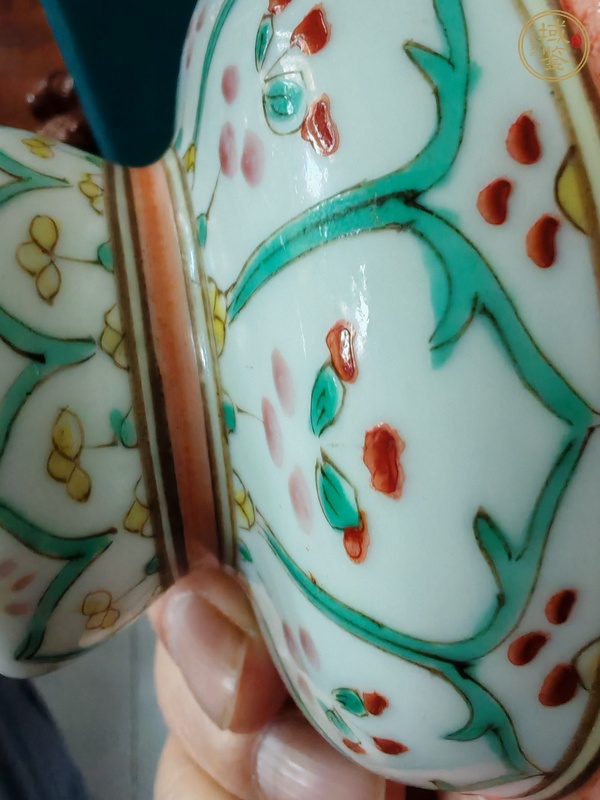 古玩陶瓷粉彩花卉紋高足盤真品鑒賞圖
