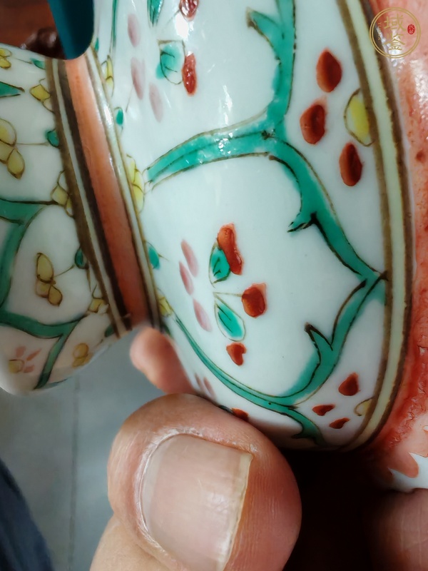 古玩陶瓷粉彩花卉紋高足盤真品鑒賞圖