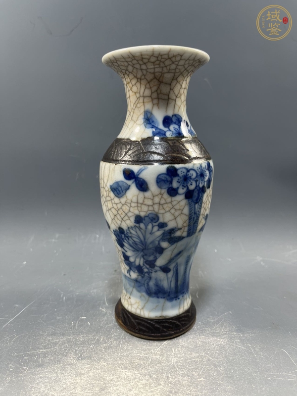 古玩陶瓷哥釉青花花鳥紋觀音瓶真品鑒賞圖