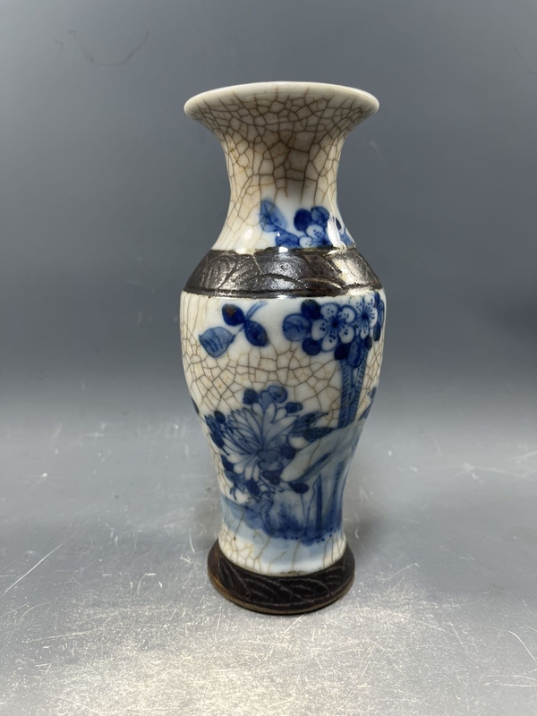 古玩陶瓷【光緒】哥釉青花花鳥(niǎo)紋觀音瓶【傳世佳品】【收藏珍品】拍賣，當(dāng)前價(jià)格0元