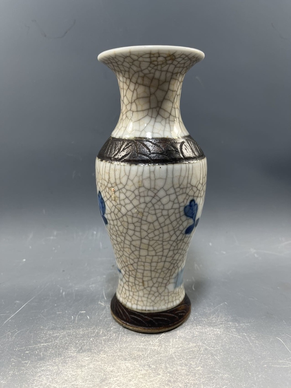 古玩陶瓷【光緒】哥釉青花花鳥(niǎo)紋觀音瓶【傳世佳品】【收藏珍品】拍賣，當(dāng)前價(jià)格0元