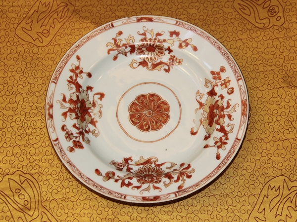 古玩陶瓷【實(shí)物保真】清康熙?礬紅描金花卉紋盤（精品）拍賣，當(dāng)前價格1888元