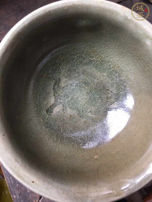 古玩陶瓷龍泉青瓷魚紋高足杯真品鑒賞圖