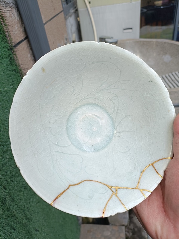 古玩轉(zhuǎn)賣(mài)精品南宋湖田窯青白釉刻花碗拍賣(mài)，當(dāng)前價(jià)格800元
