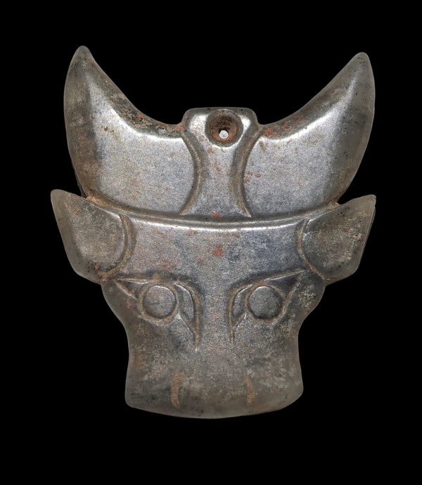 古玩轉(zhuǎn)賣玉牛面拍賣，當(dāng)前價(jià)格680元