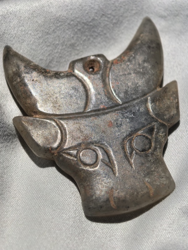 古玩玉器玉牛面拍賣，當(dāng)前價(jià)格450000元
