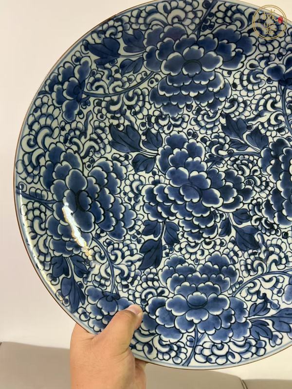 古玩陶瓷青化牡丹紋大盤真品鑒賞圖