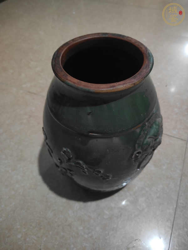 古玩陶瓷綠釉罐真品鑒賞圖