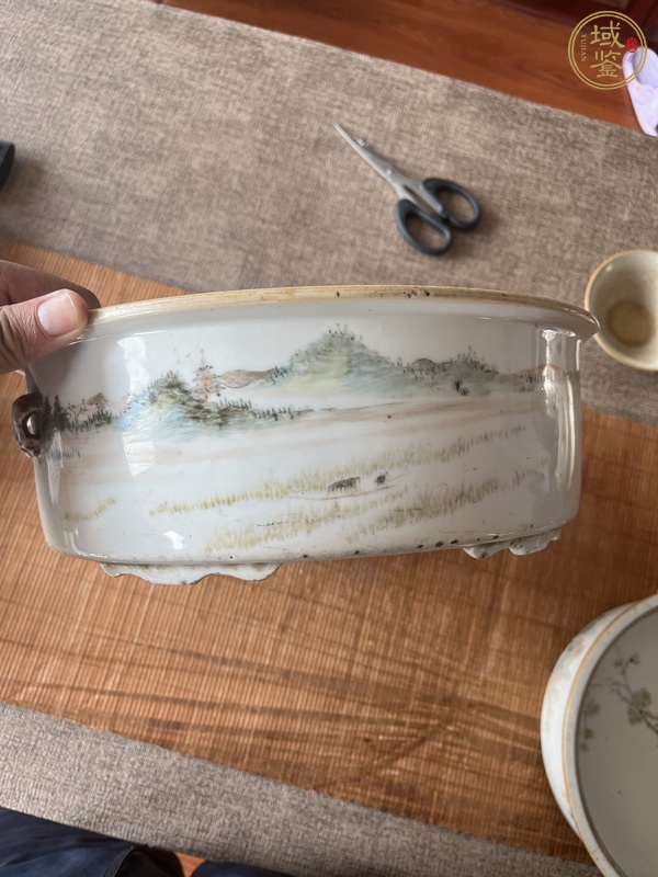 古玩陶瓷晚清淺降彩一品鍋底子真品鑒賞圖