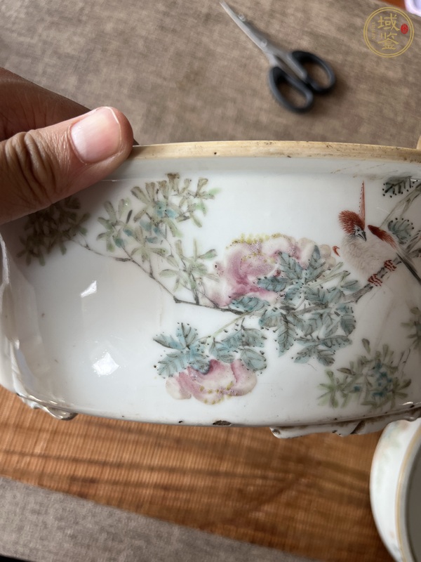 古玩陶瓷晚清淺降彩一品鍋底子真品鑒賞圖