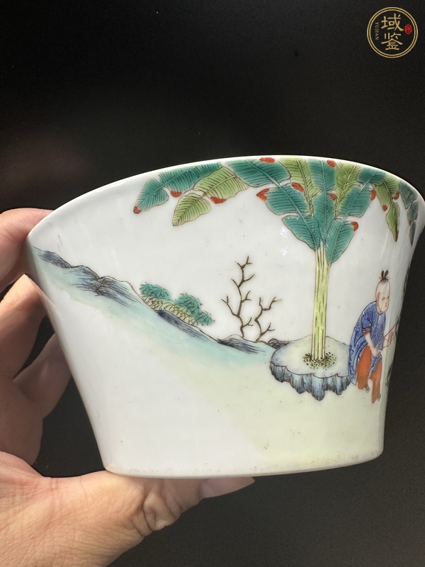 古玩陶瓷粉彩人物馬蹄杯真品鑒賞圖