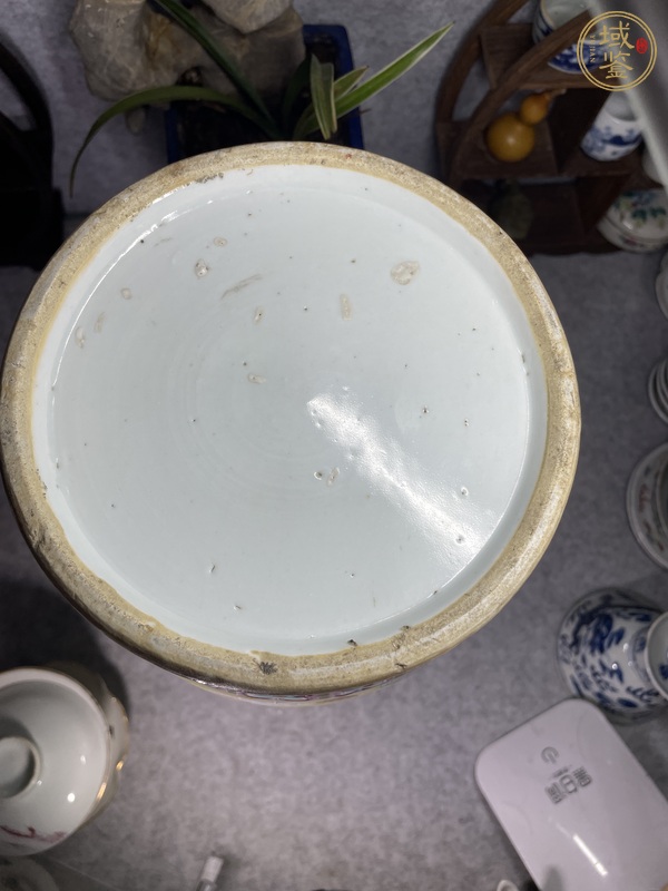 古玩陶瓷黃地粉彩花鳥紋花口瓶真品鑒賞圖