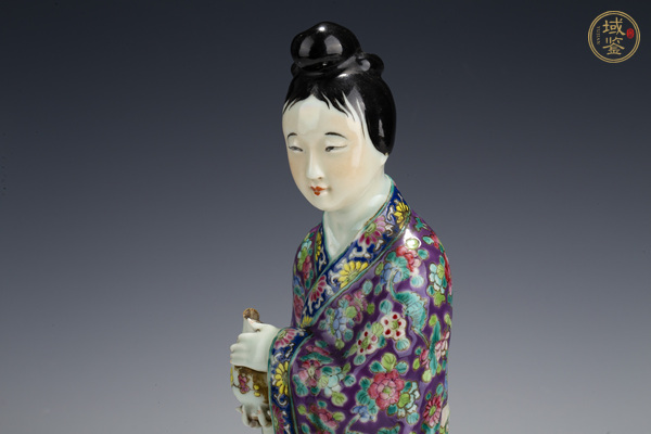 古玩陶瓷民國·粉彩仕女塑像真品鑒賞圖