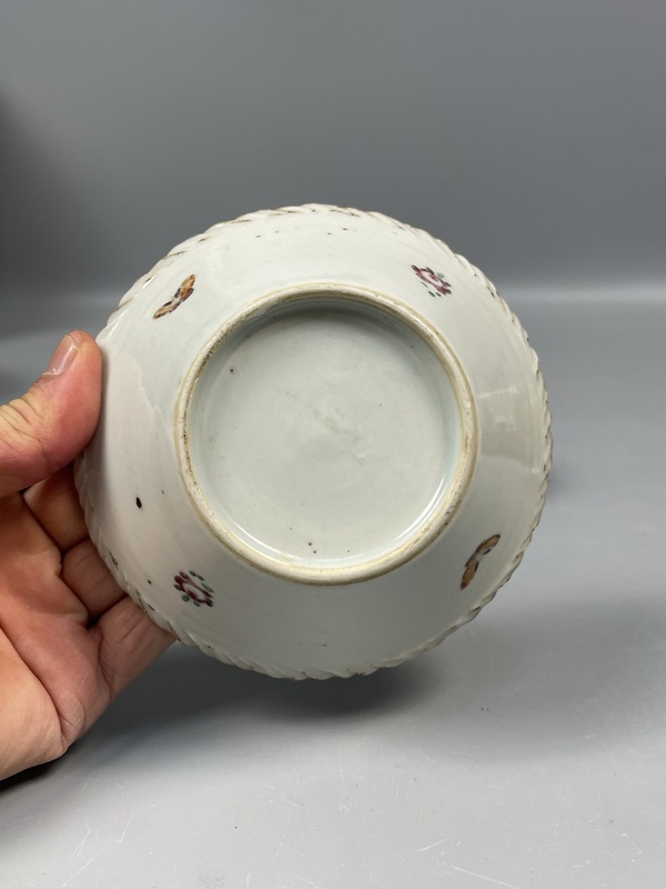 古玩陶瓷清亁隆洋彩花卉紋斗笠茶碗拍賣，當(dāng)前價(jià)格2600元