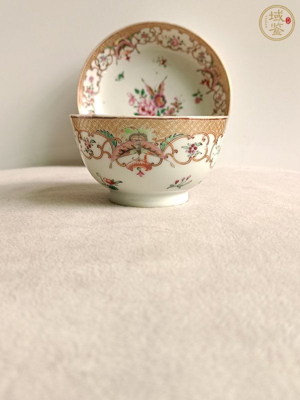 古玩陶瓷廣彩花卉紋杯碟真品鑒賞圖