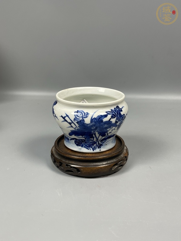 古玩陶瓷花卉紋馬蹄尊真品鑒賞圖