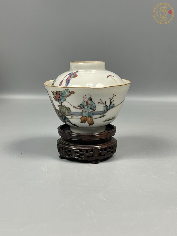 古玩陶瓷粉彩人物故事紋蓋碗真品鑒賞圖
